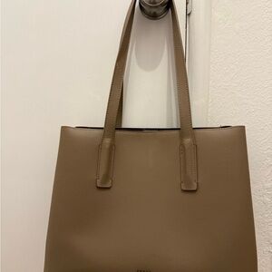 Freja Linnea chic Work Tote Bag